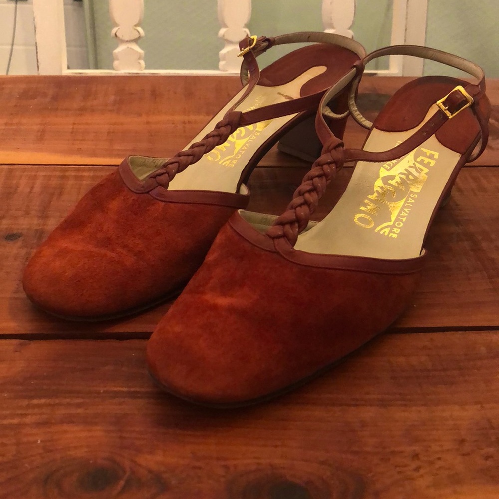 Vintage Salvatore Ferragamo strap pumps